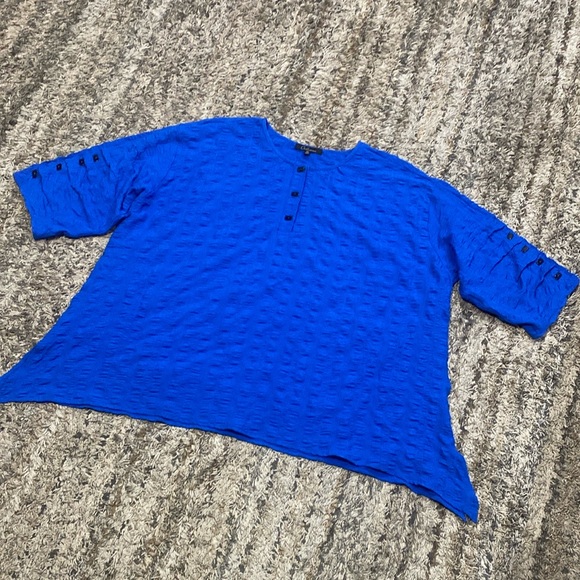 calessa Tops - Calessa Blue Textured tunic 3/4 sleeve Top with pockets sz 3X